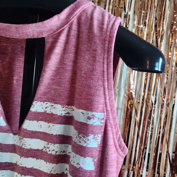 Flag Screenprint Sleeveless Top - Picture 4 of 8